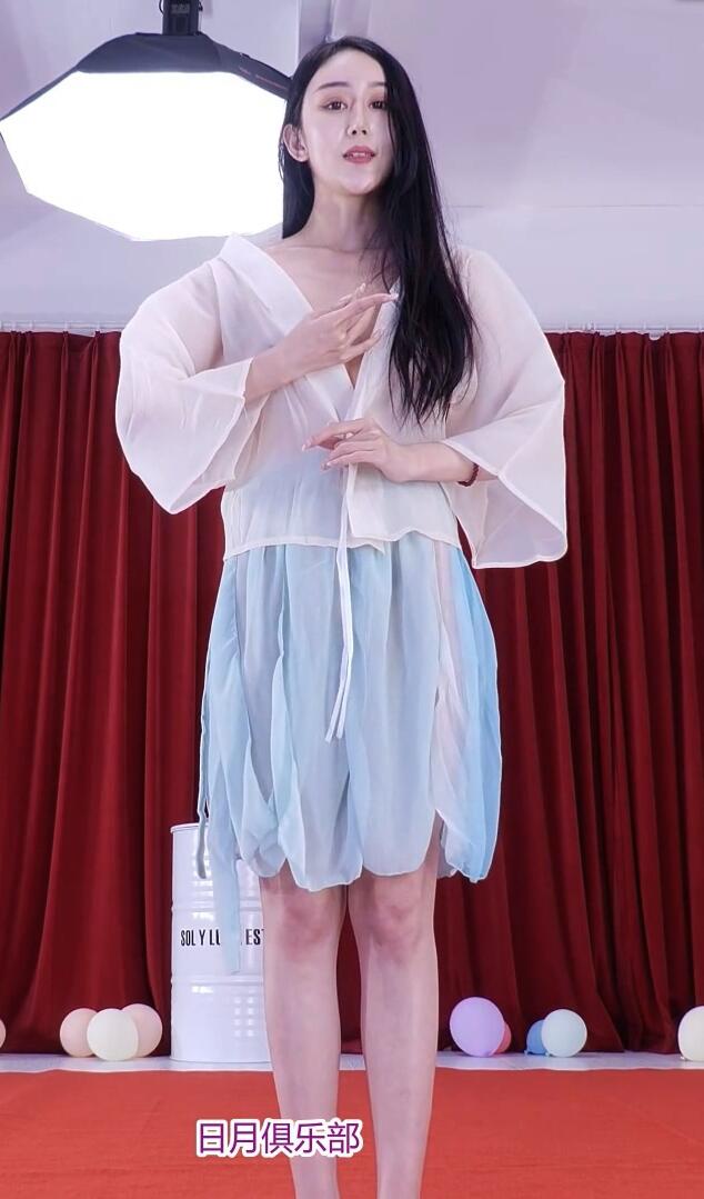 日月俱乐部果舞『阿奇小京京』3V-0.9G